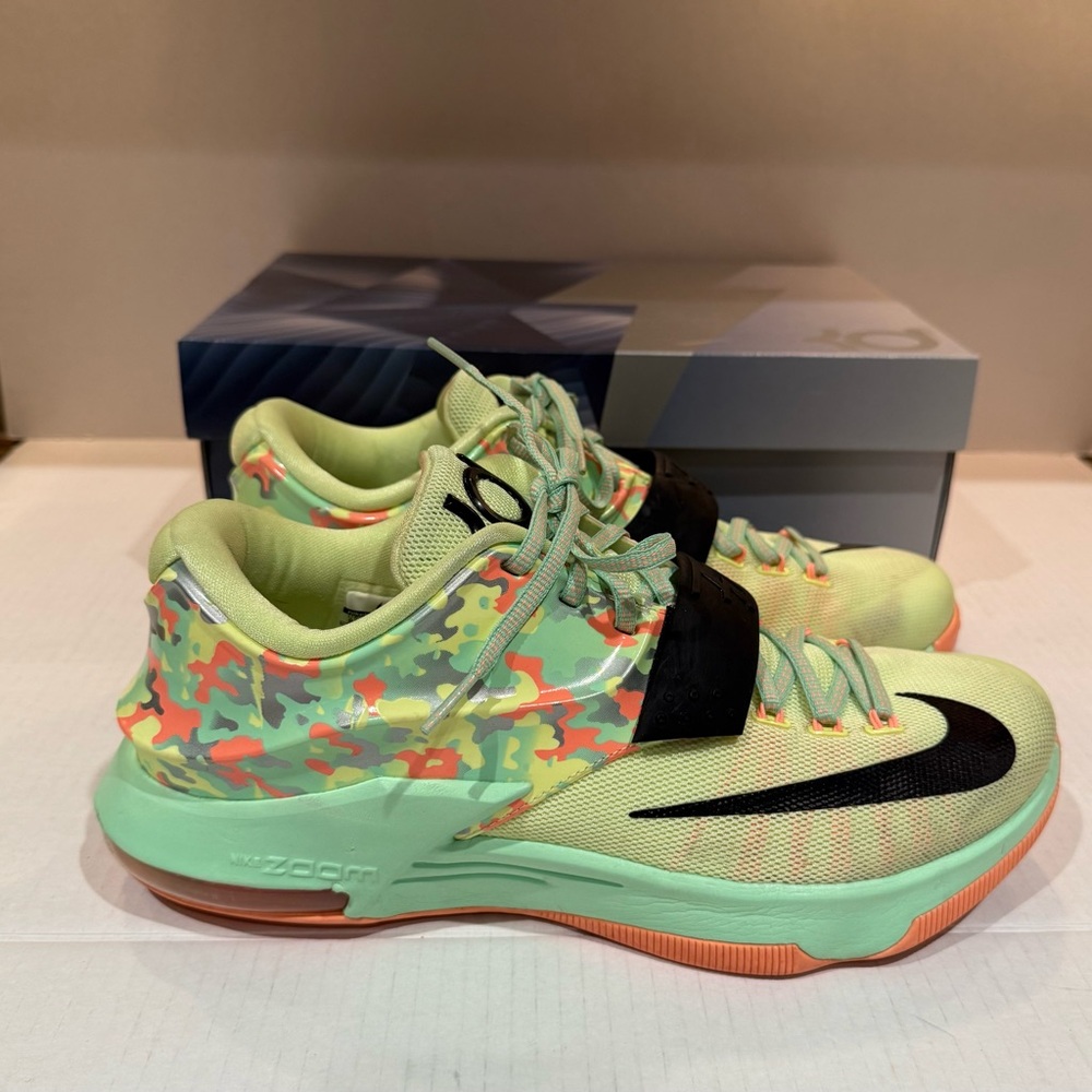 Like New Nike KD 7V11 Easter 2015 Sneakers